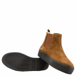 Amber Brown