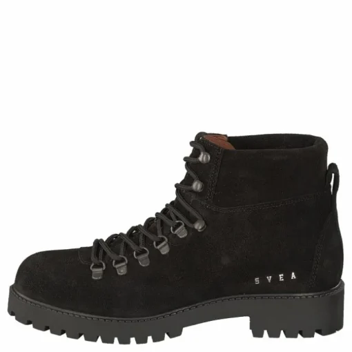 Chris Boots Black