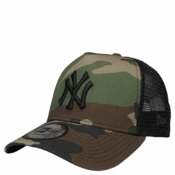 Clean Trucker Yankees Camo