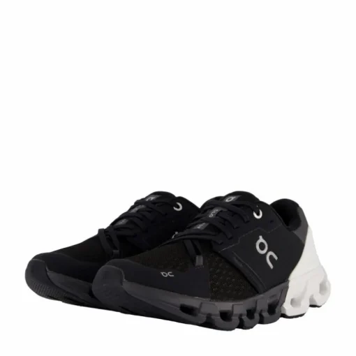 Cloudflyer 4 Black/white
