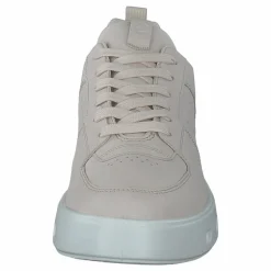 Ecco Street 720 W Limestone