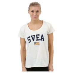 Josefin Tee White