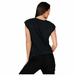 Kamala Tee Black