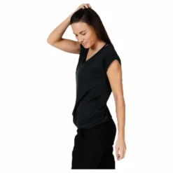 Kamala Tee Black