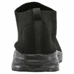 Nemi Black