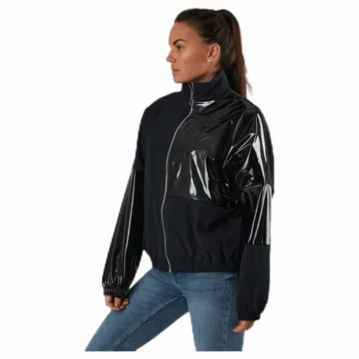 Nsw Icn Clsh Jkt Syn Fill Black