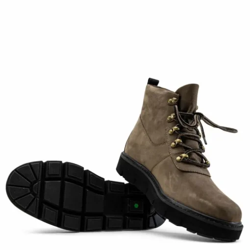 Raywood Alpine Hiker Green