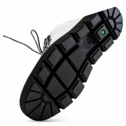 Raywood Alpine Hiker White