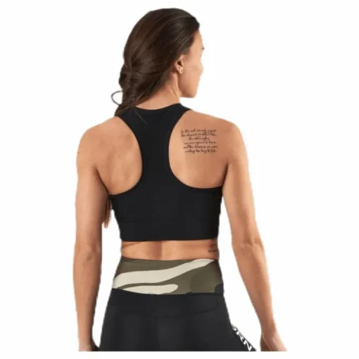 Seasonal Solid Shelby Top Black