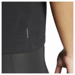 Train Essentials Minimal Branding Racerback Tank Top Black