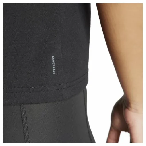 Train Essentials Minimal Branding Racerback Tank Top Black